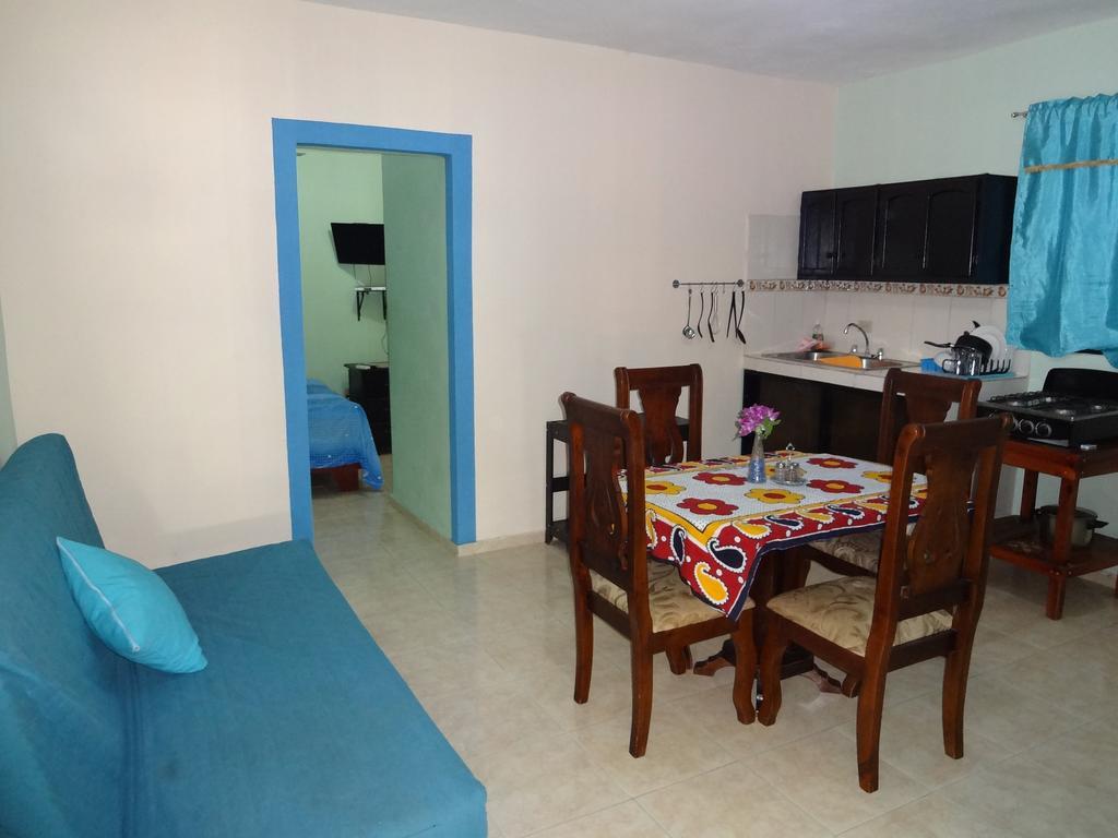Posada El Sol, Home Near Airport Sdq Бока-Чика Номер фото