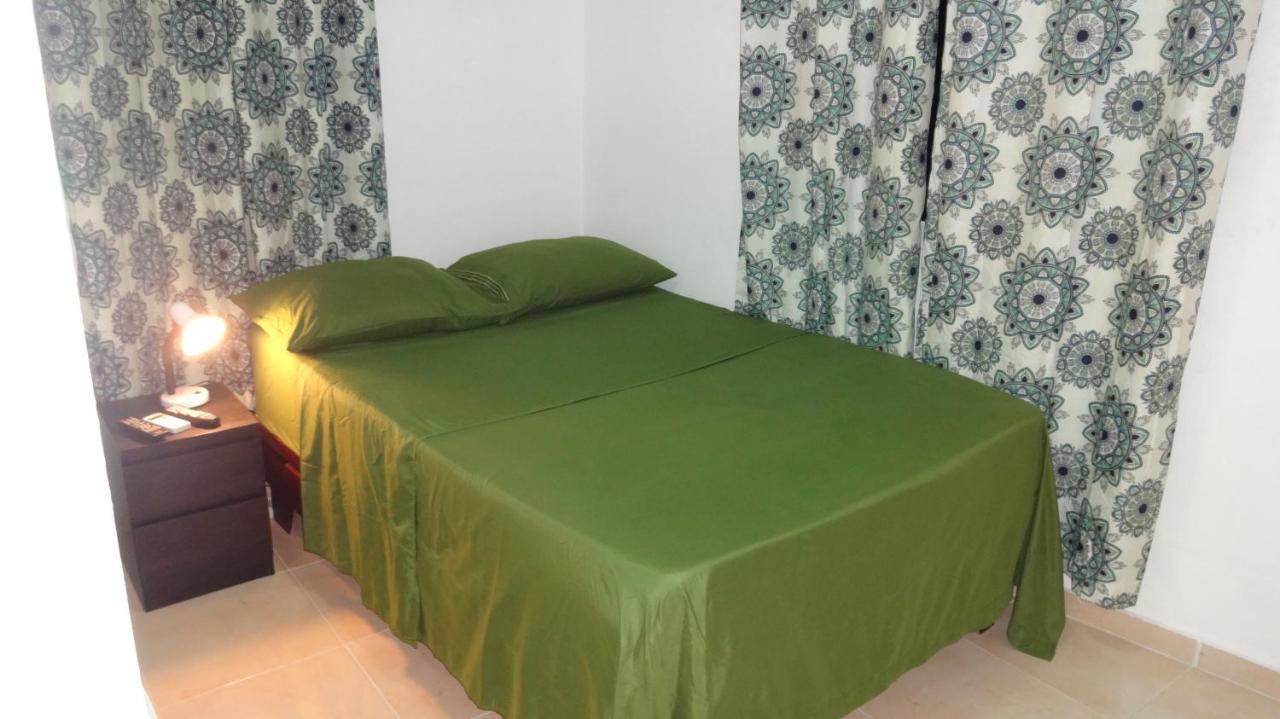 Posada El Sol, Home Near Airport Sdq Бока-Чика Экстерьер фото